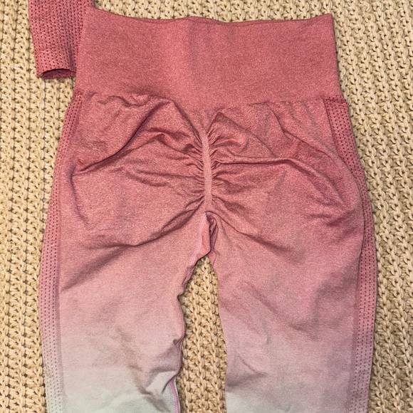 Watermelon Workout Set - Picture 4 of 7